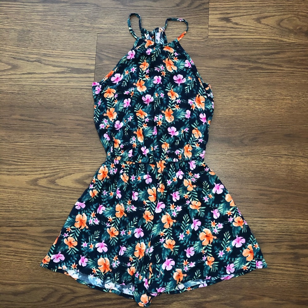 HOLLISTER romper
